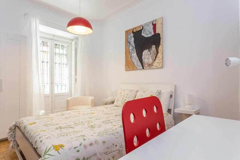 Appartamento Piso confortable y céntrico Madrid Esterno foto